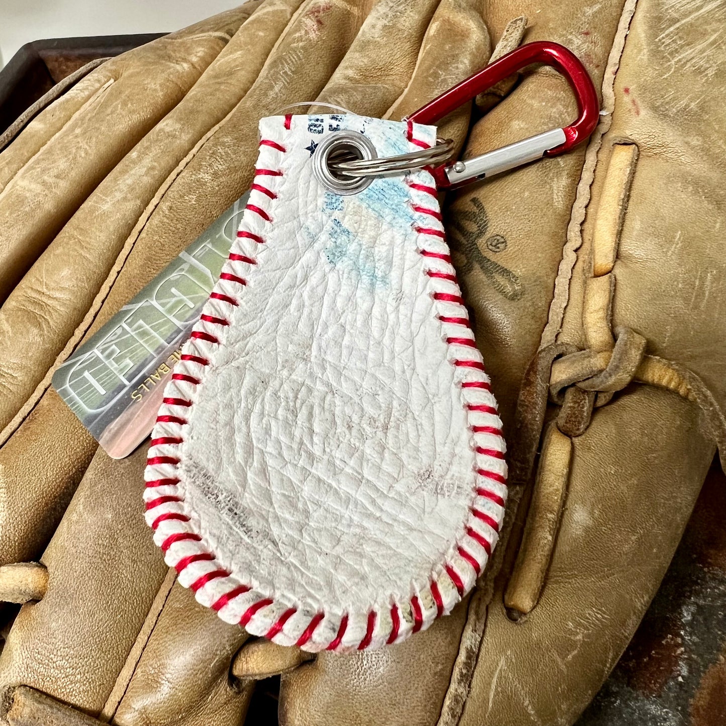 CUSTOM BASEBALL KEYCHAIN