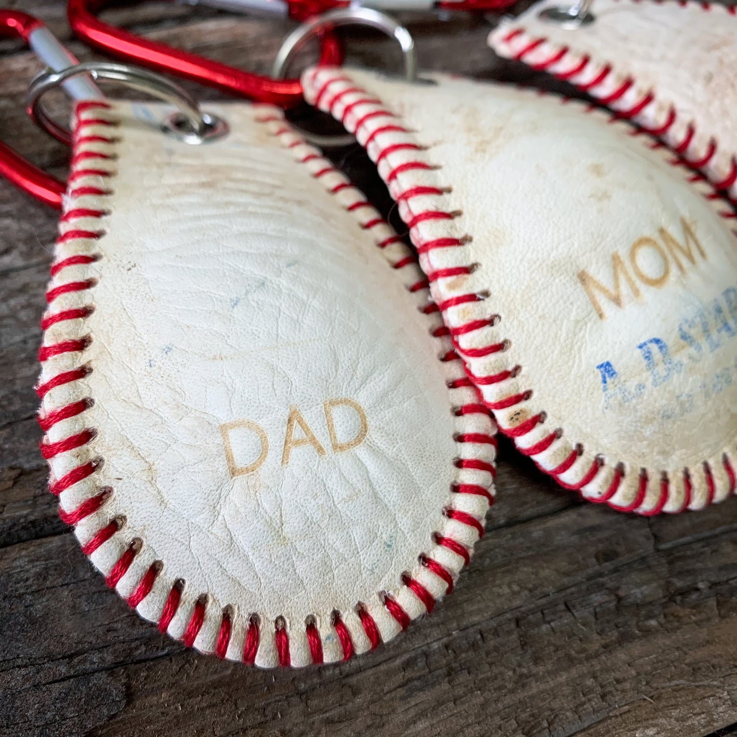 BASEBALL KEYCHAIN
