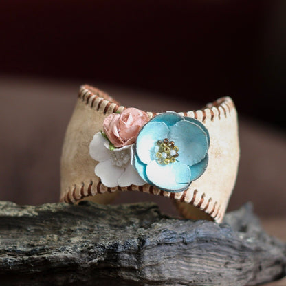VINTAGE BLOOM CUFF