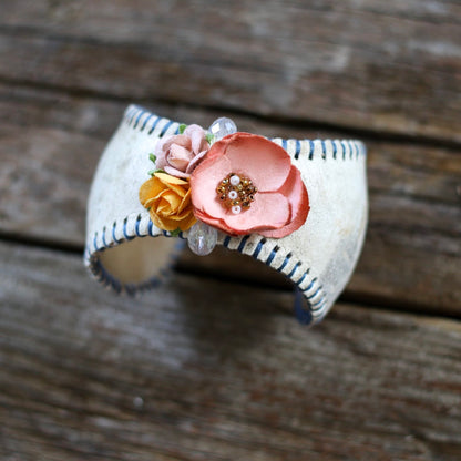 POP OF PEACH