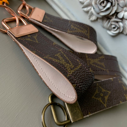 LOUIS VUITTON KEY FOB